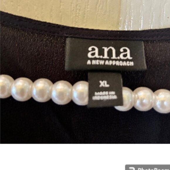 V-Neck Tie Sleeve Black Top - a.n.a.  XL - Picture 6 of 7